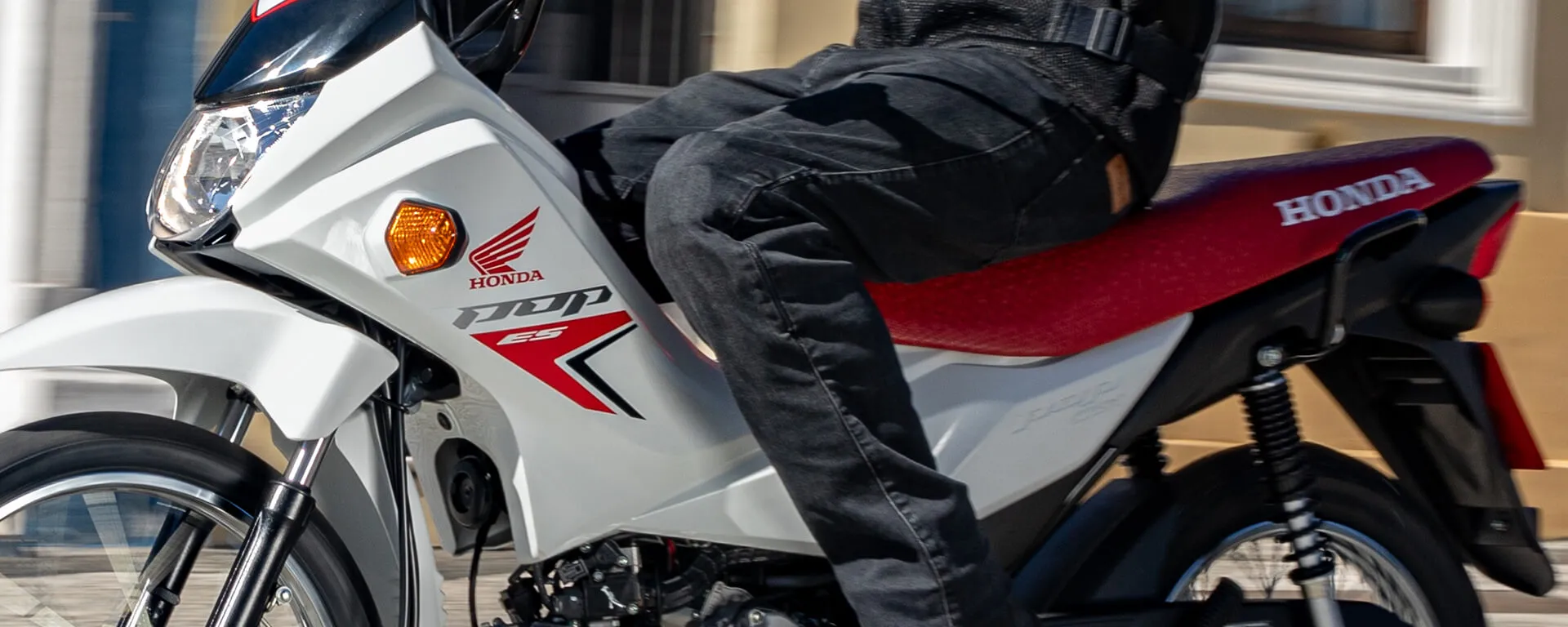 Módulo Features Design Tanque da Moto Honda POP 110i ES Branco Ross White