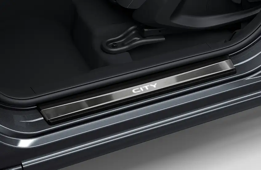 New City Sedan - Acessório - Interno - Soleira iluminada em LED