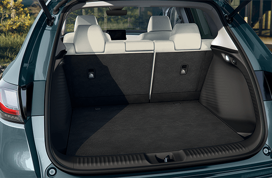 Volume porta-malas (litros): 389L