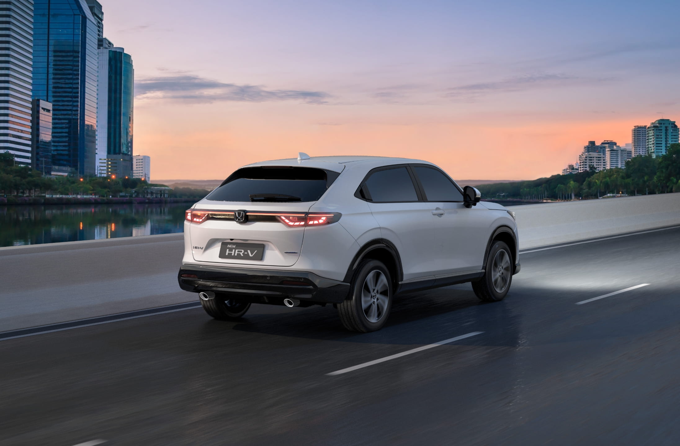 Honda New HRV com Injeção direta - Carro na Estrada
