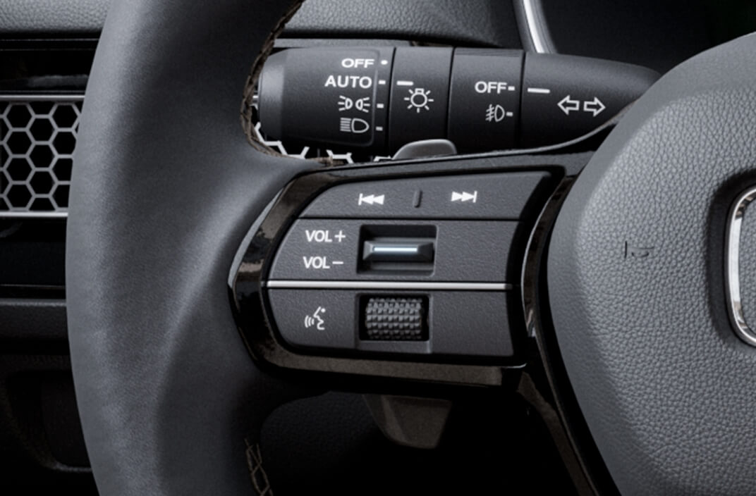 Civic Híbrido - Tecnologia - Bluetooth com HFT - Hands Free Telephone e função Voice Tag