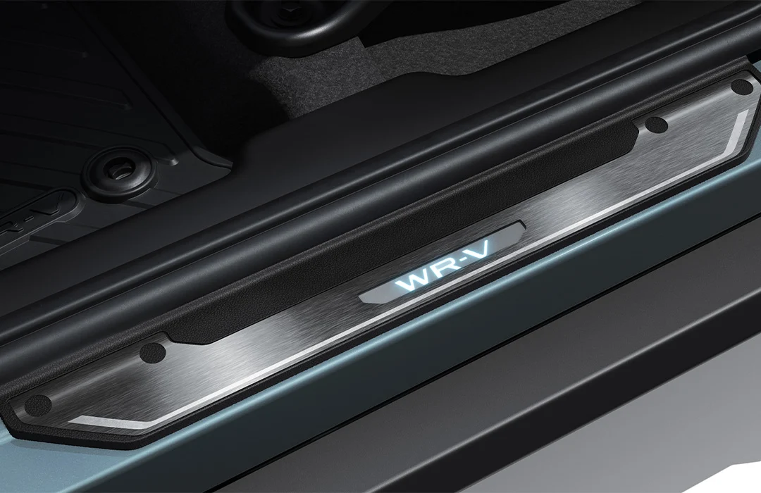 WR-V - Interno - Soleira Iluminada em LED