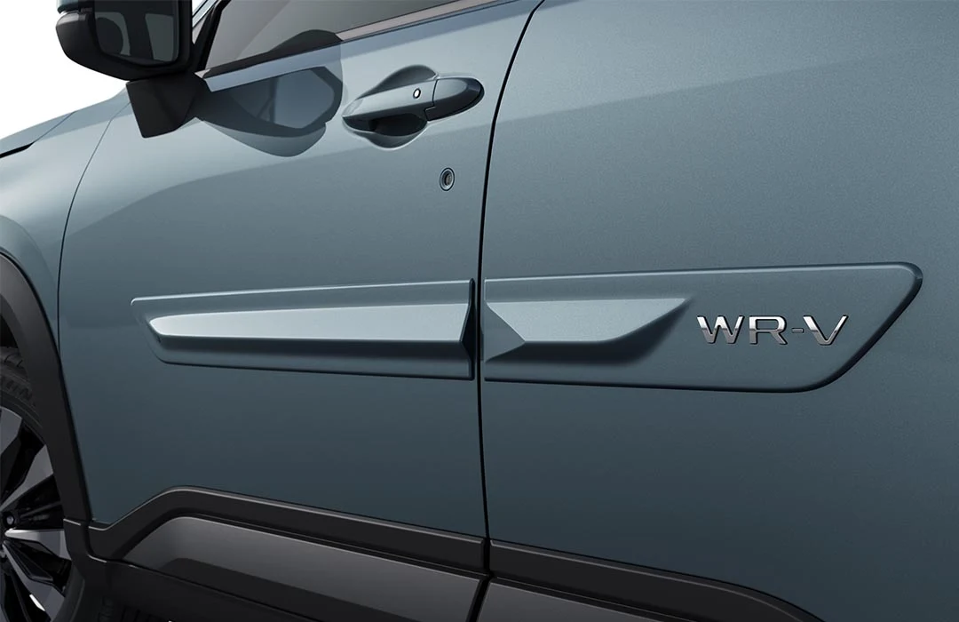 Friso de portas com logo