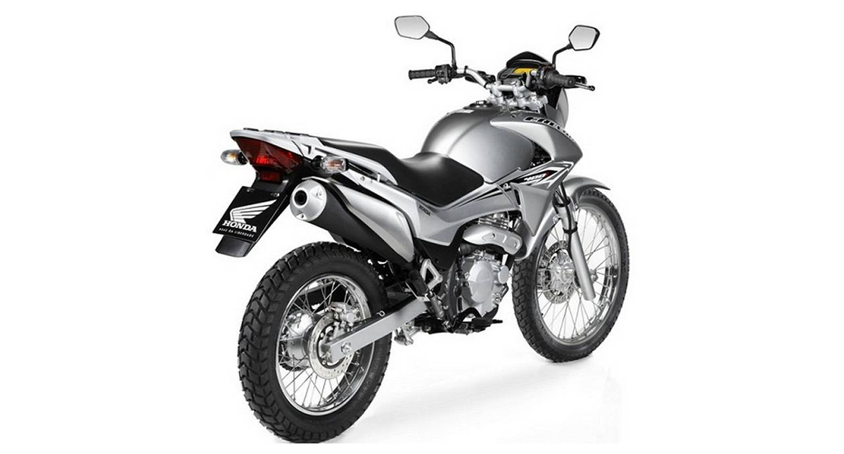 Honda falcon preta e cinza de lado