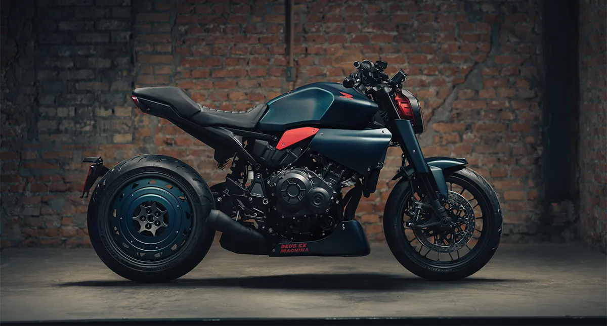 Motocicleta customizada Equipe A com CB1000R Black Edition