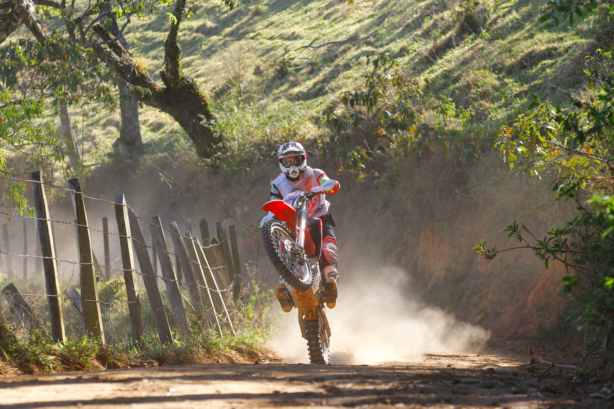 Rally Piocera Em Busca Do Tri Campeao Do Rally Dos Sertoes Esta Confirmado Honda Racing Se agregan miles de imágenes nuevas de alta calidad todos los días. https www honda com br motos racing noticia rally piocera em busca do tri campeao do rally dos sertoes esta confirmado