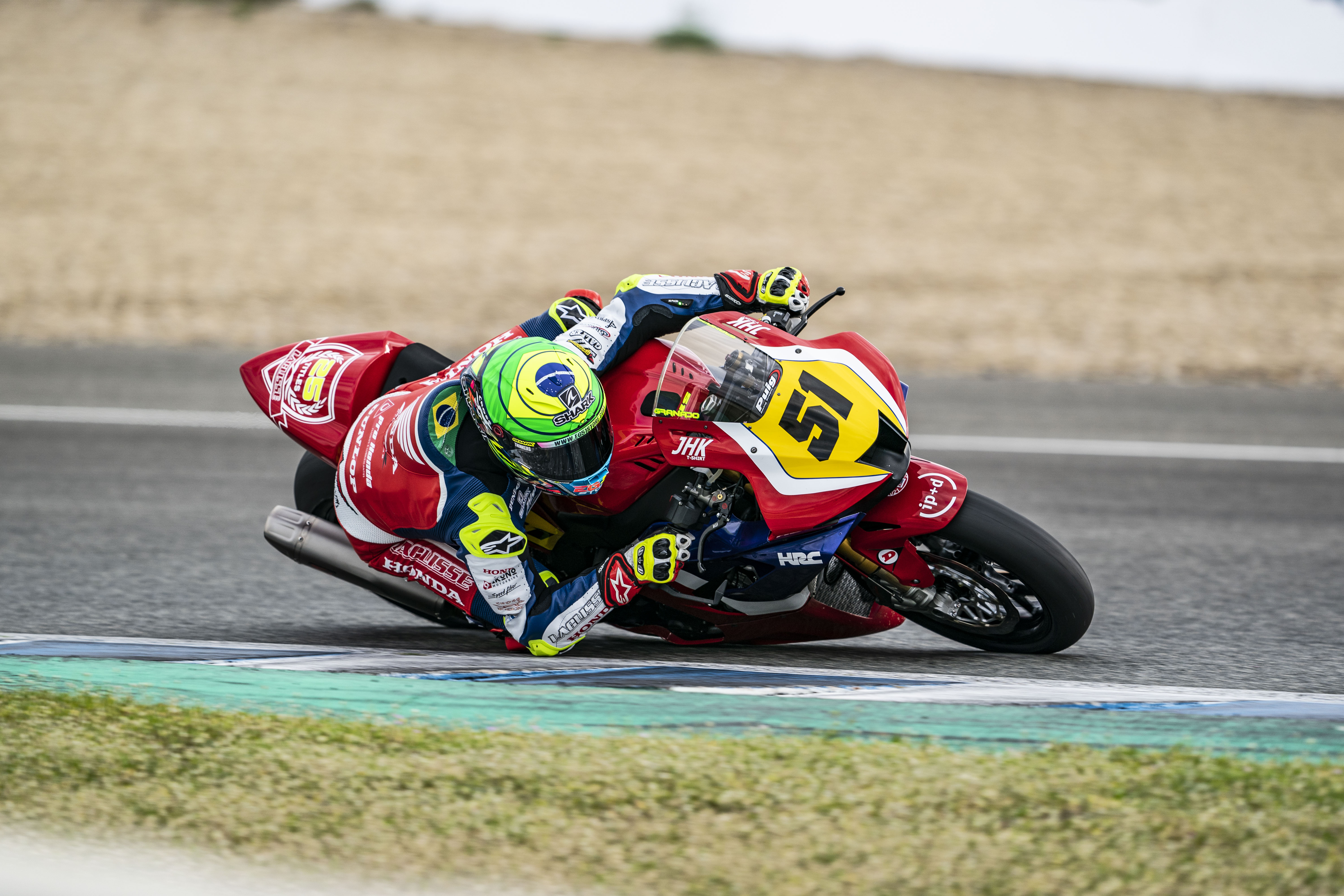 Eric Granado Lidera Treinos Livres Da Primeira Etapa Do Espanhol De Superbike Honda Racing