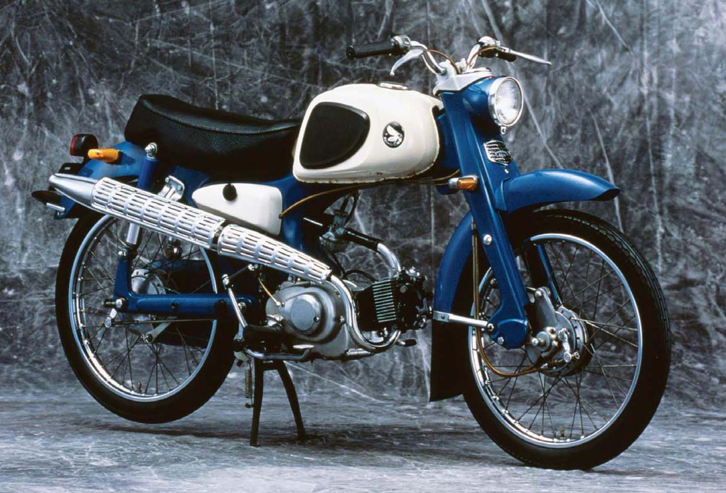Moto Honda C110 Super Sports Cub de 1961