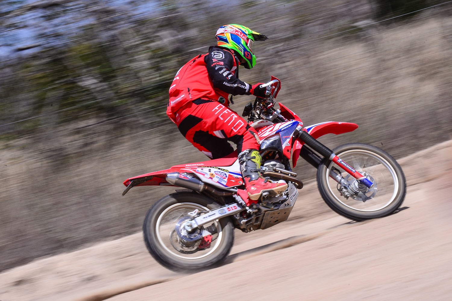 Moto elétrica da Honda CR-E Proto estreia com sucesso no motocross, Blog  Honda Motos