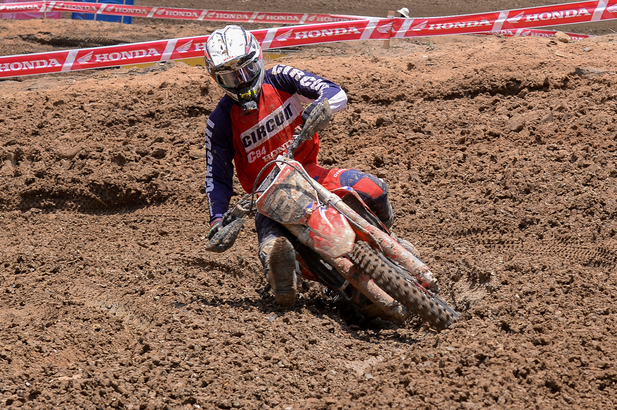 Moto elétrica da Honda CR-E Proto estreia com sucesso no motocross, Blog  Honda Motos