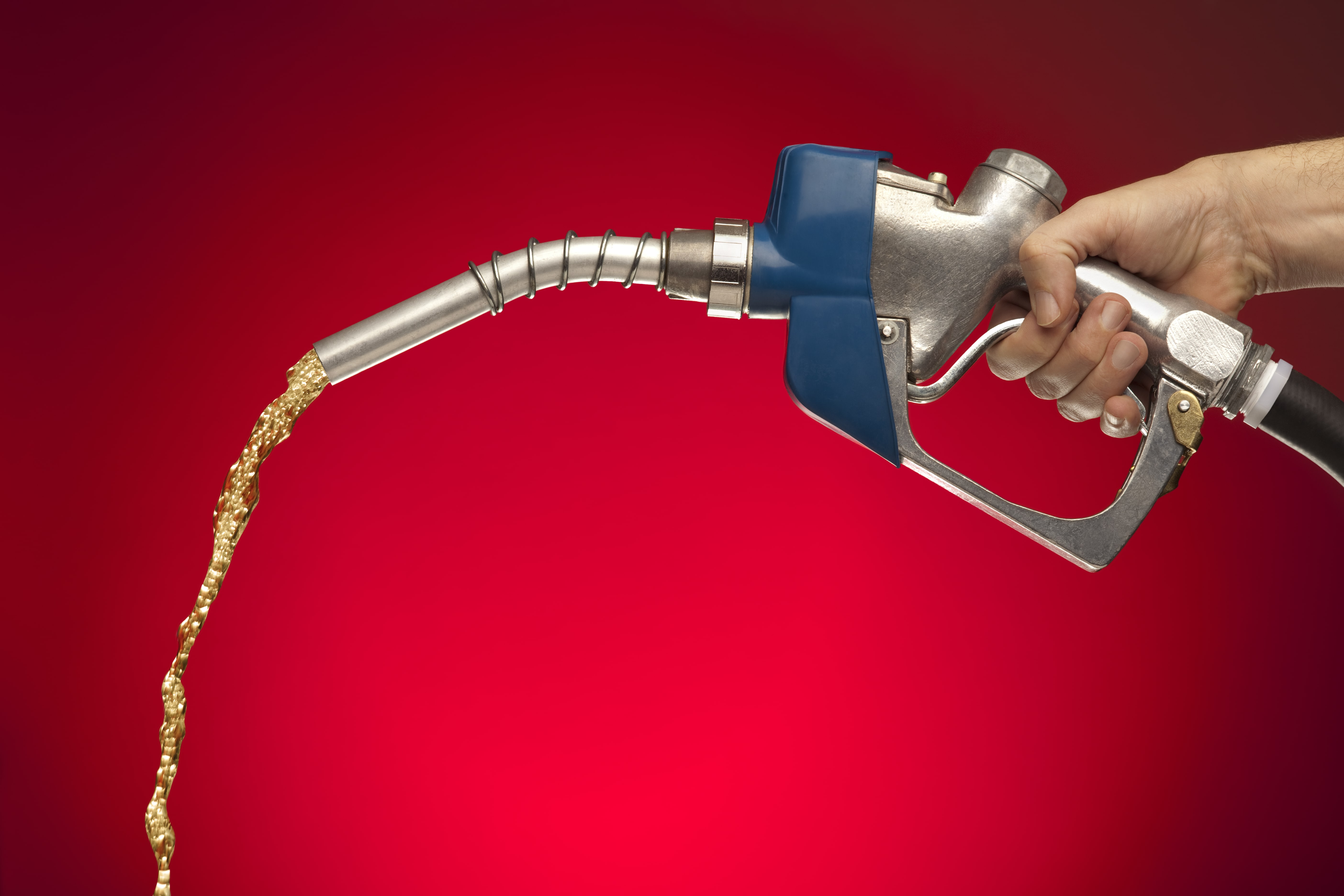 Diferença entre gasolina comum, aditivada e premium