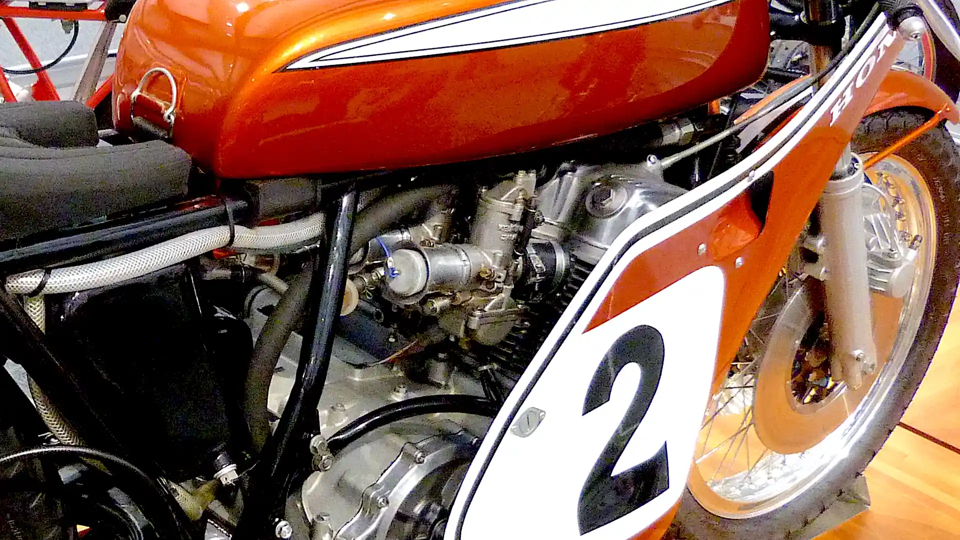 Detalhe Carburador de Moto Antiga da Honda