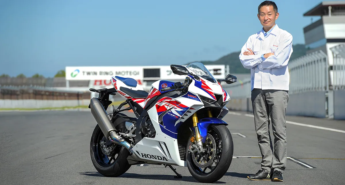 Nova moto Honda Hornet e Fuyuki Hosokawa (test project Leader)