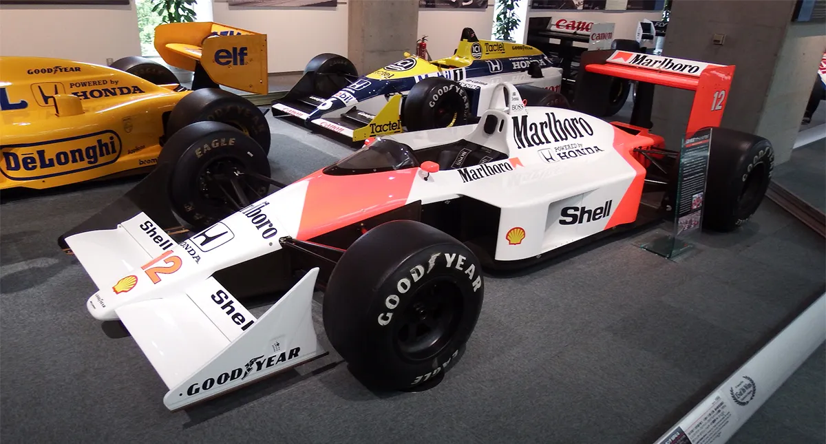Famoso carro de F1 equipado com motor Honda e pilotados por Ayton Senna e Nelson Piquet