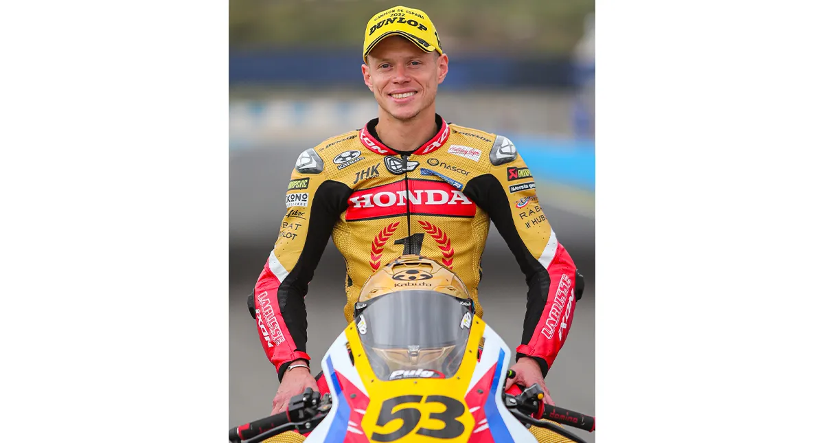 Esteve Rabat em sua moto Honda CBR 1000RR-R Fireblade SP