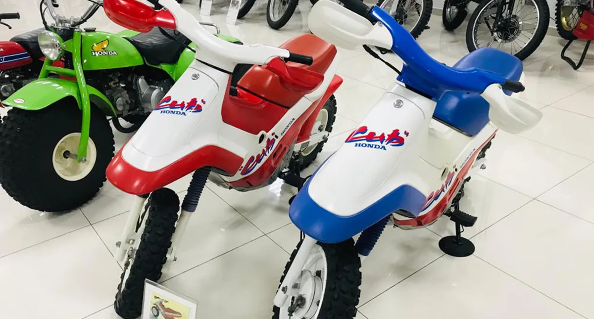 Motos pequenas da Honda no Museu Remaza Collection