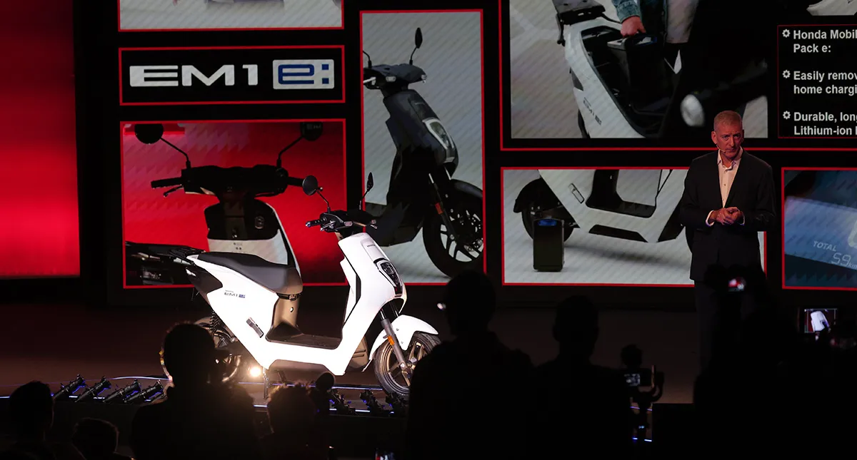 Apresentação da Honda Em1 e no Salão de Milão