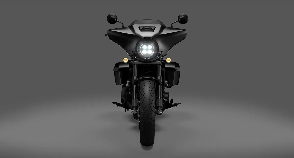 Parte frontal com farol dianteiro da Honda CMX 1100T Rebel
