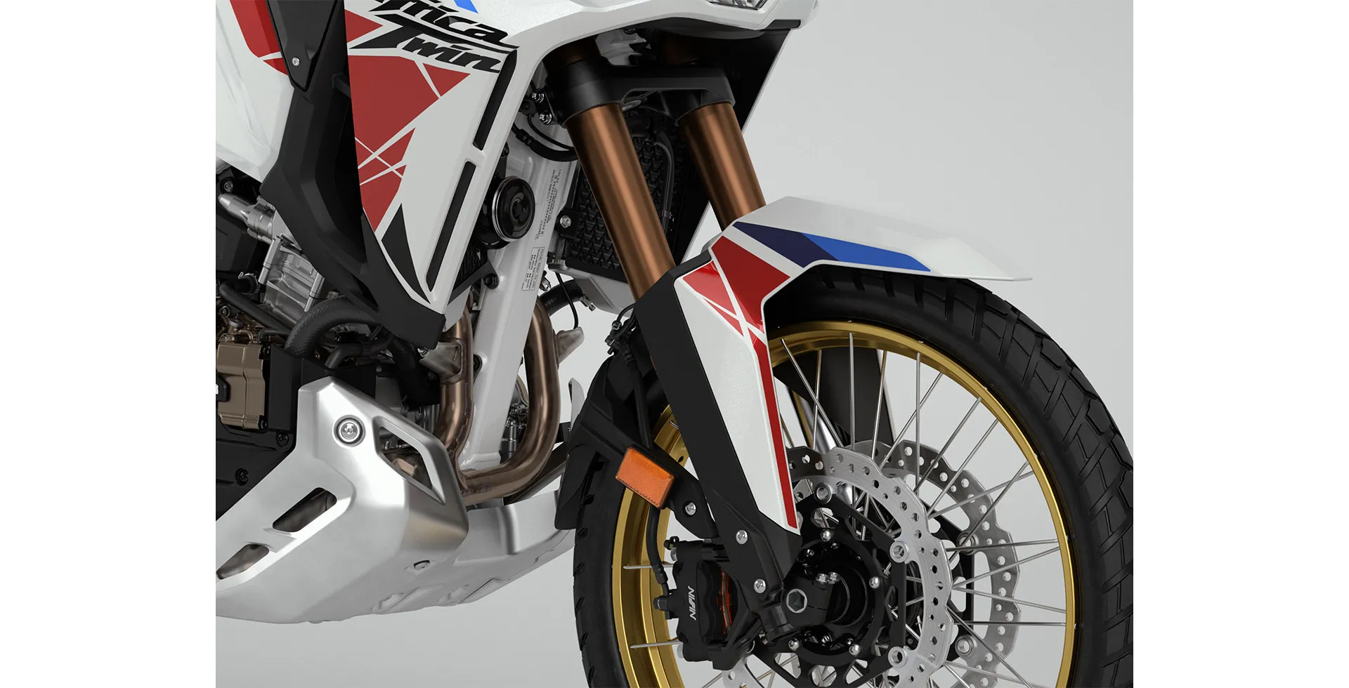 Detalhe Suspensão Invertida da Moto Honda CRF 1100l Africa Twin Adventure Sports