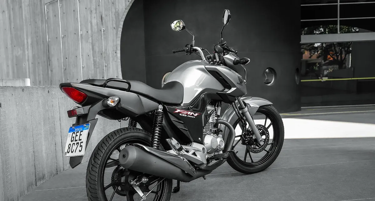 Honda CG 160 Fan: teste da moto mais vendida do Brasil