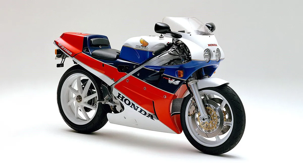 Moto Honda VFR 750R, campeã do WSBK
