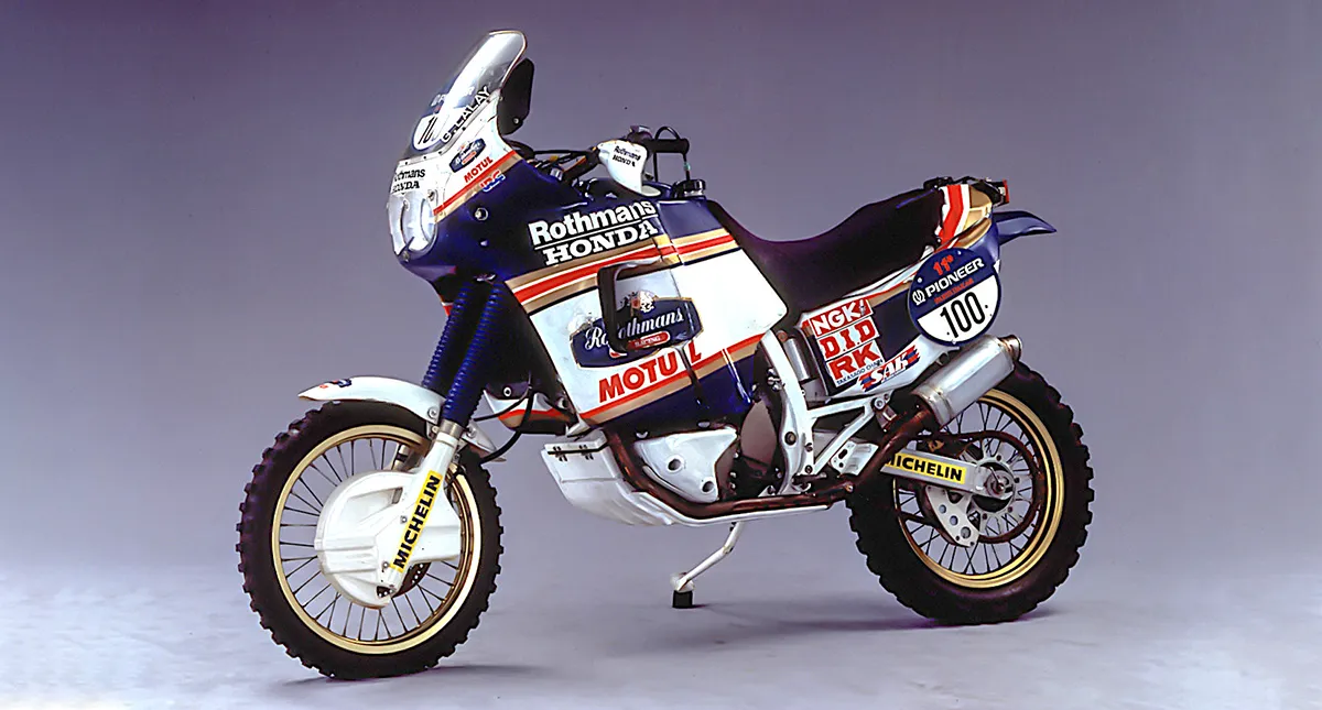 Detalhes Moto Honda NXR 750V