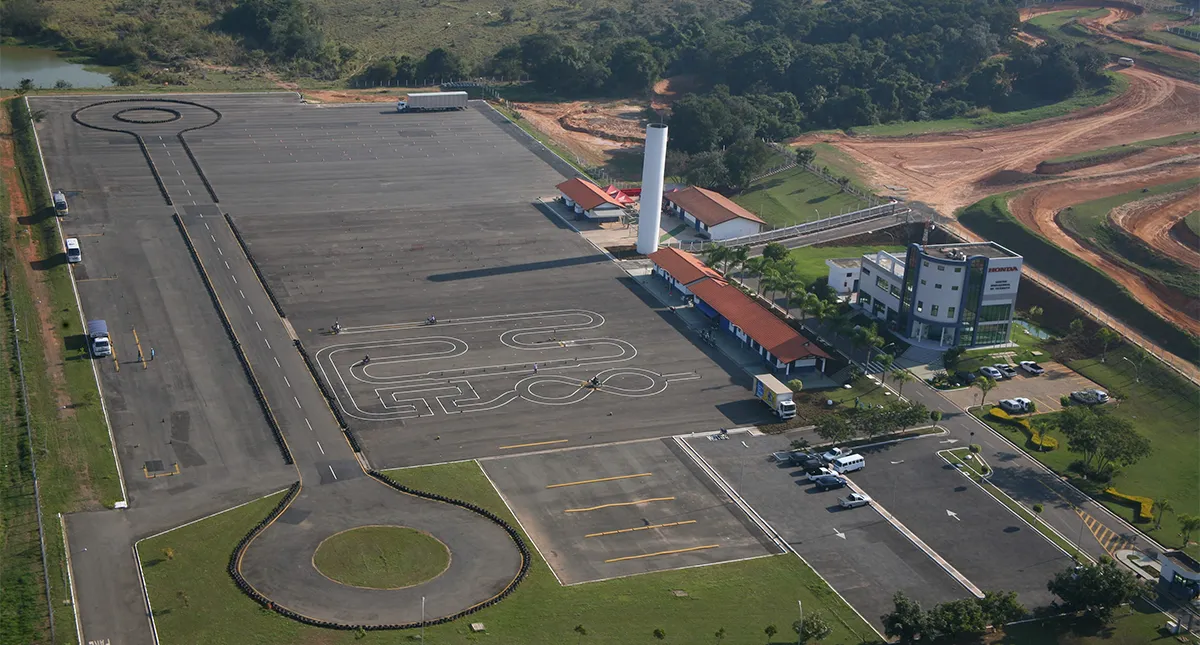 Pista do Centro Educacional de Trânsito Honda em Indaiatuba, SP