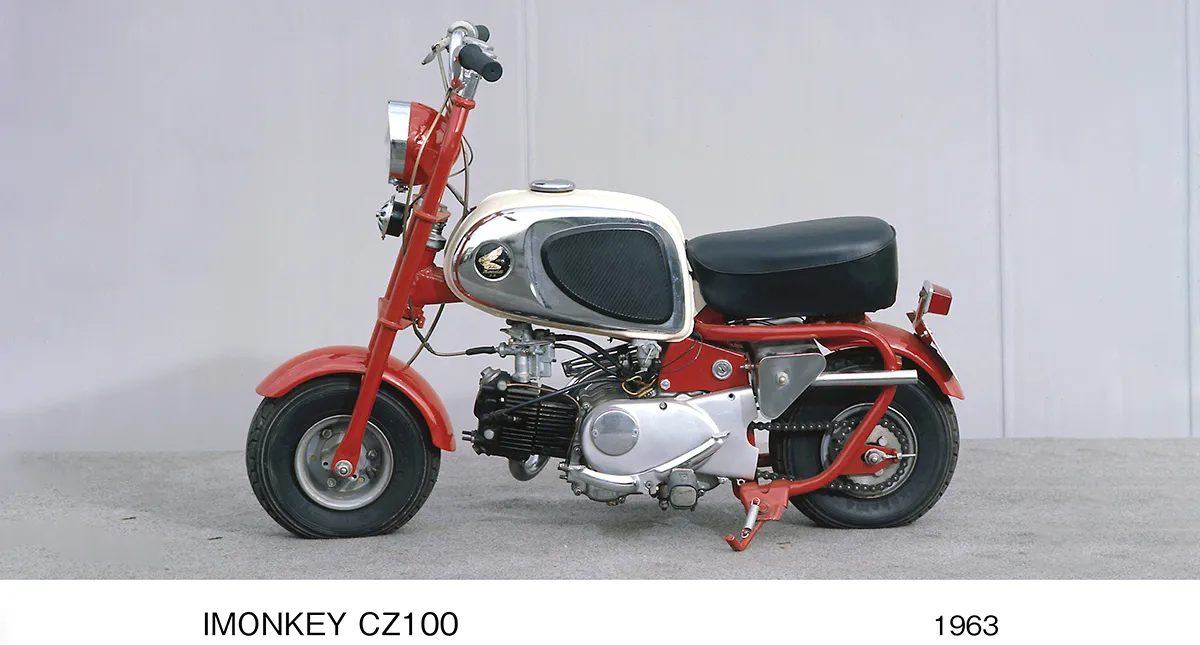 Minimoto CZ100 Honda Monkey 1963 Lateral Esquerda