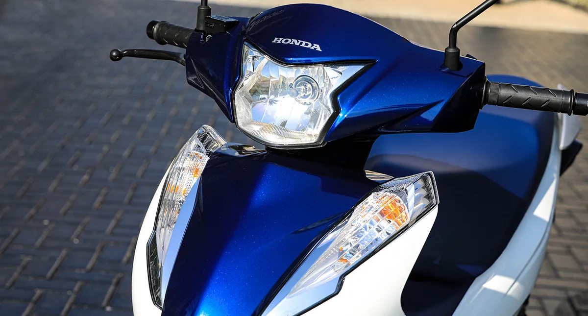 Honda Biz Azul com Branca