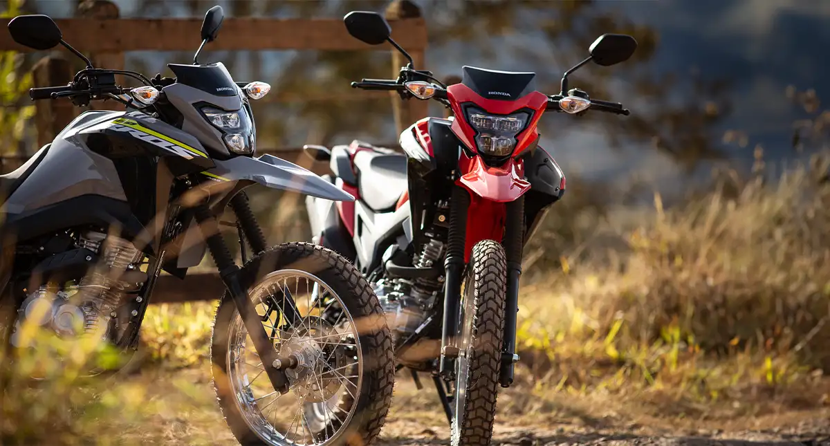 Novas Honda NXR Bros 160 Cinza e Vermelha