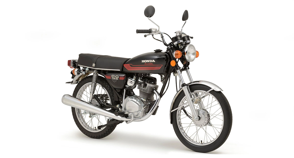 honda cg 125 alcool na cor preta com faixas vermelhas