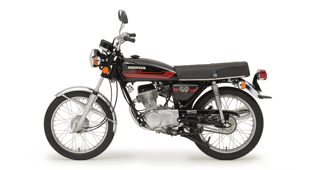 Visão esquerda Honda cg 125 alcool