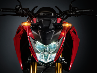 Conjunto Óptico Full LED com luzes de posição