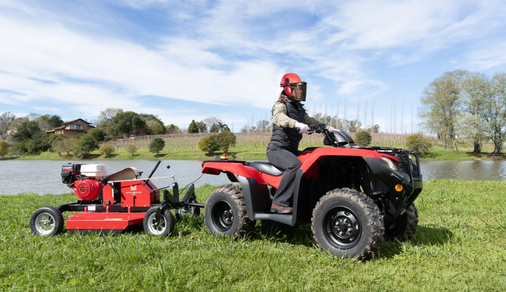 TRX 420FM - Diferenciais
