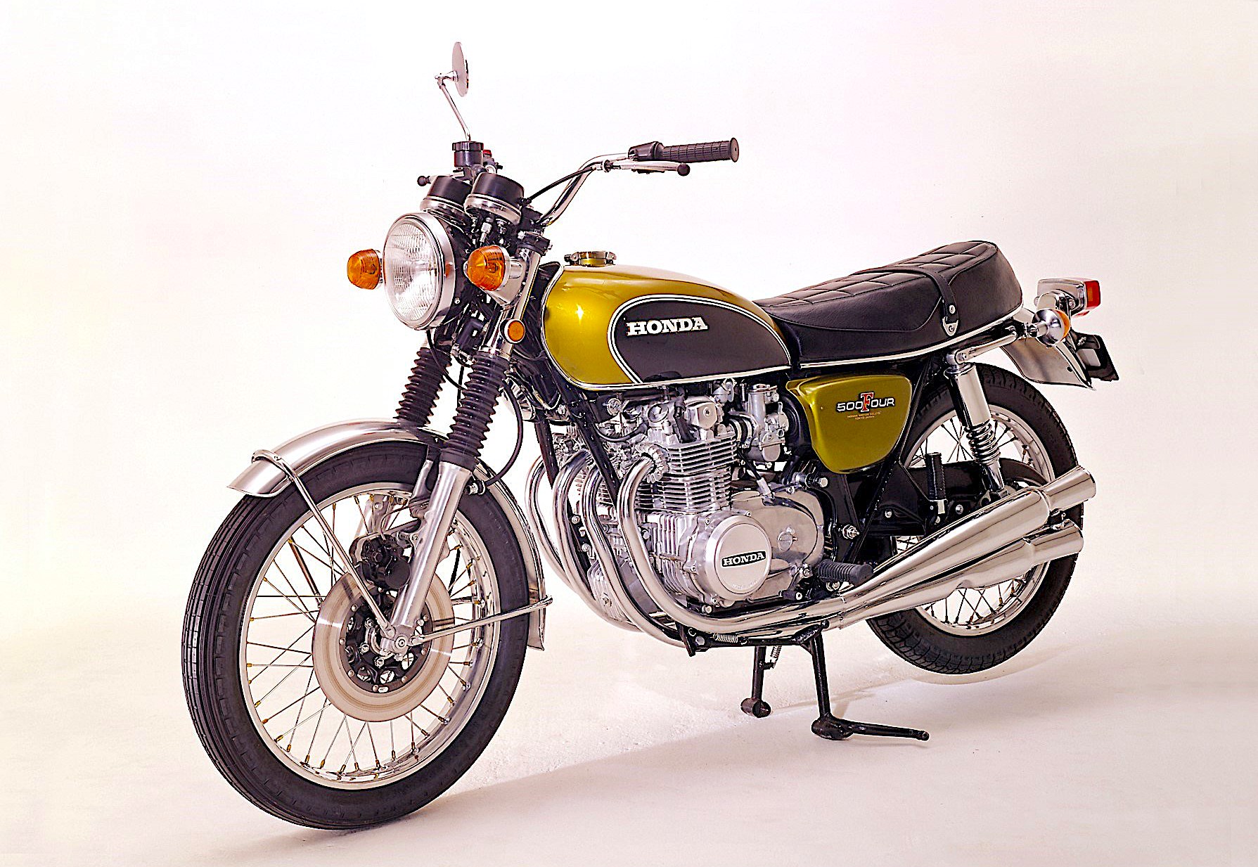 1971_Honda_CB500_Four_1.jpg