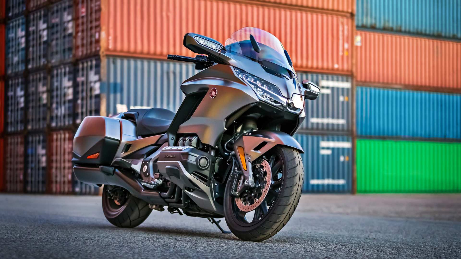 honda-gl-1800-gold-wing-2019 (1)_0.jpg