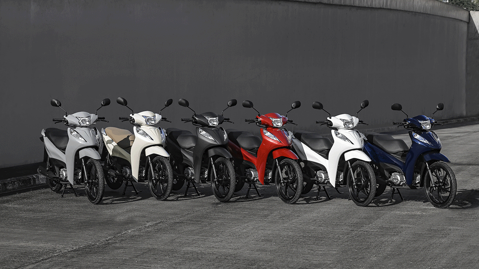 motos biz 125 estacionadas 