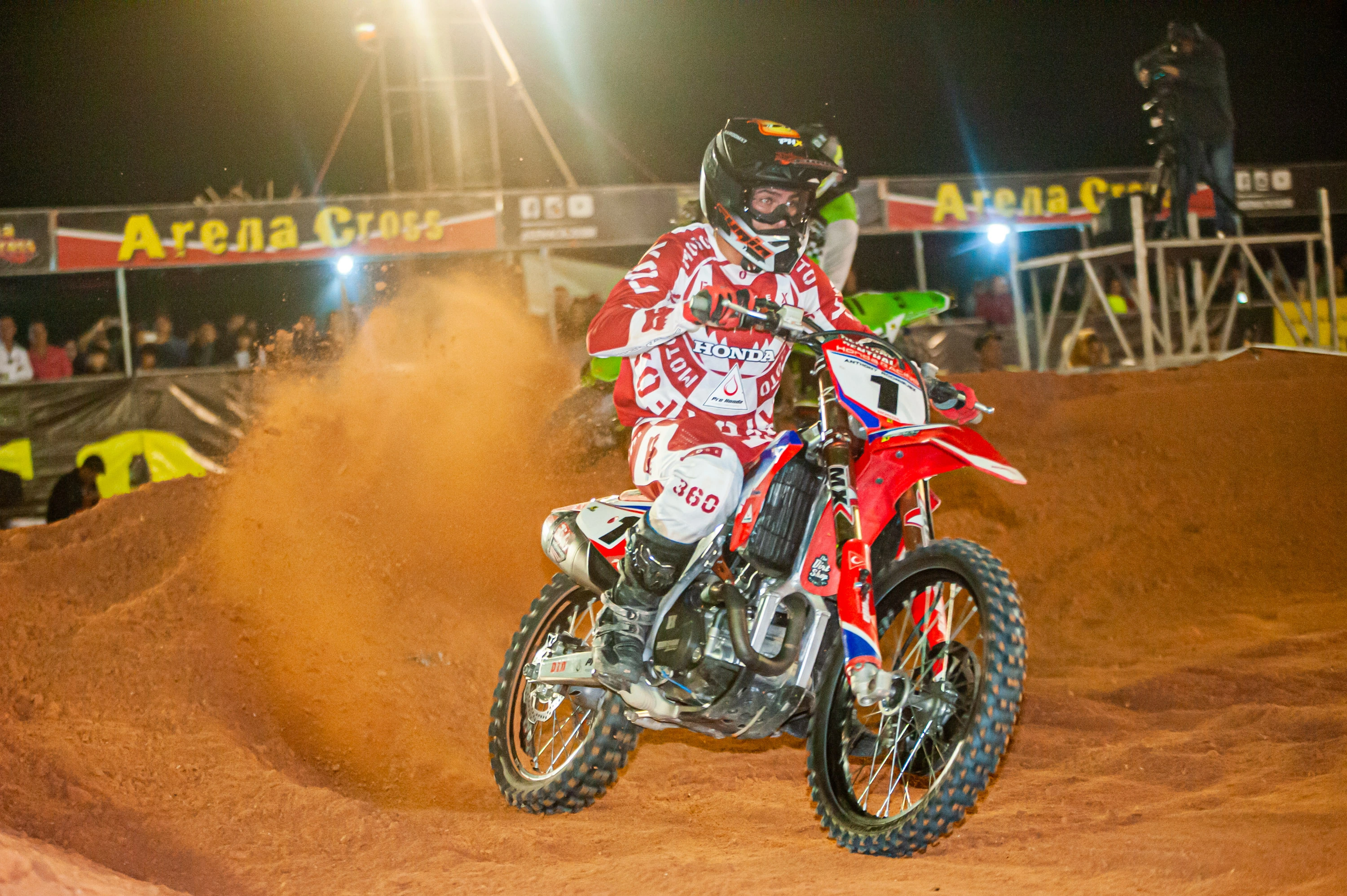 Anthony Rodriguez vence corrida da MX1 na abertura do Brasileiro de  Motocross - Revista Moto Adventure