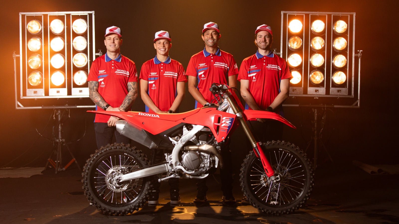Honda Racing defende títulos das principais categorias do MX1GP