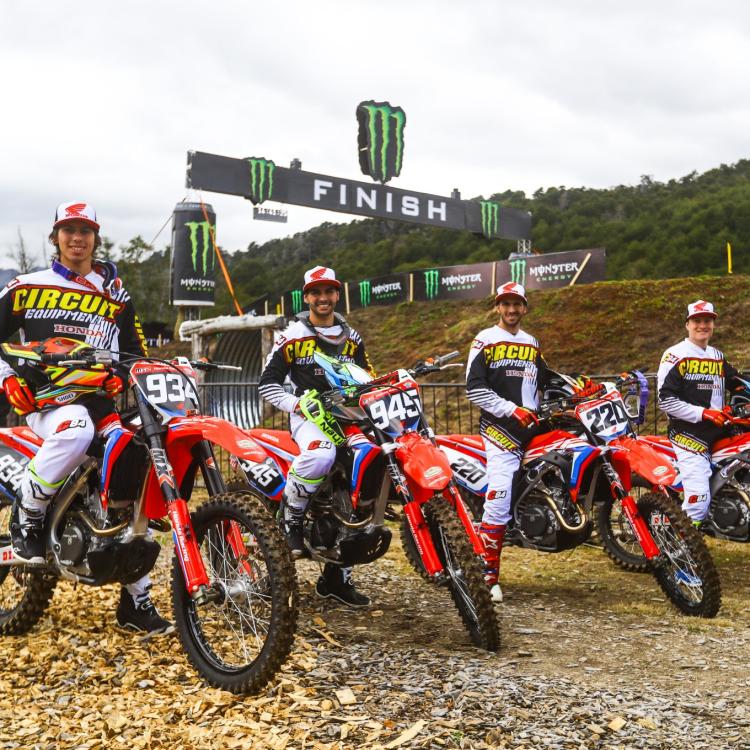 Jetro Salazar (MX1) e Leonardo Souza (MX2) fecham corridas da sexta etapa  do Brasileiro de Motocross na segunda posição