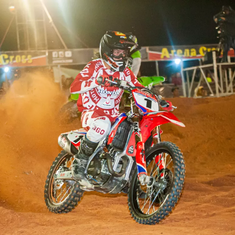 Anthony Rodriguez (MX1) e Fred Spagnol (MX2) vencem quinta etapa do  Brasileiro de Motocross