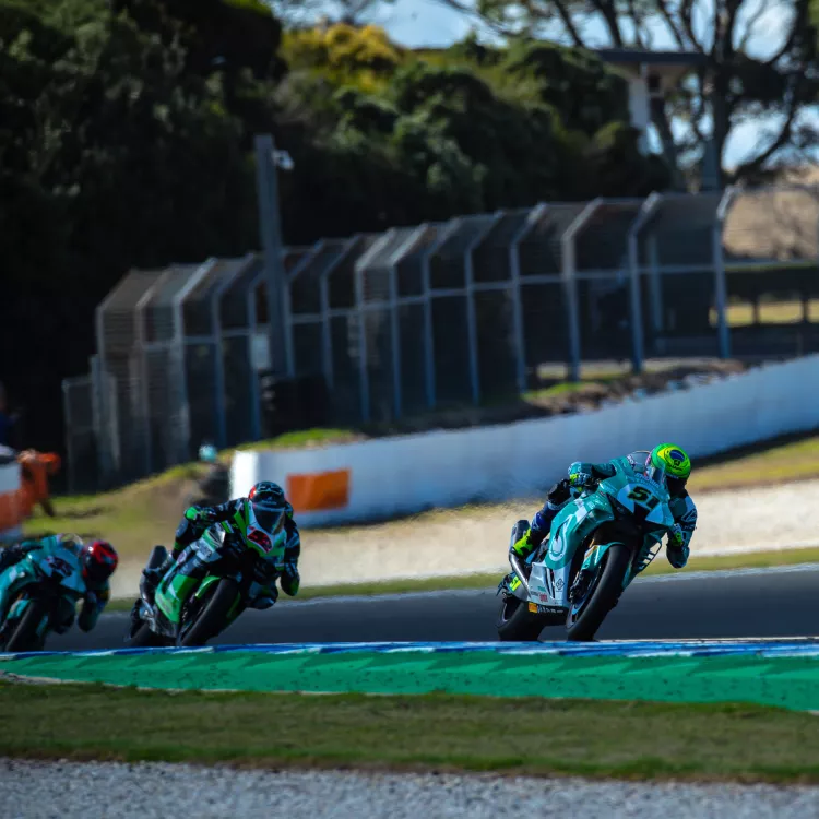 Eric Granado enfrenta chuva na primeira corrida do Mundial de Superbike 2023