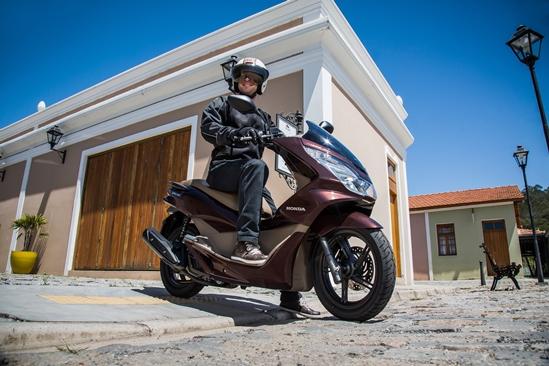 Honda Pcx 17 Confiabilidade E Melhor Custo Beneficio Da Categoria Honda Honda Pcx 17 Confiabilidade E Melhor Custo Beneficio Da Categoria Honda